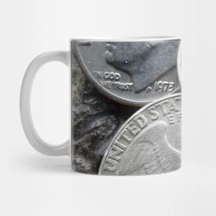 Metal detectorist, American silver coins Mug